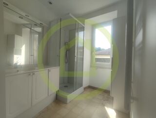  Immeuble � vendre 280 m�