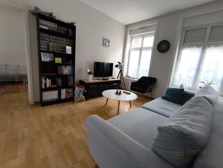  Immeuble à vendre 257 m²