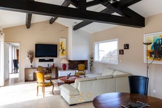  Villa � vendre 8 pi�ces 220 m�