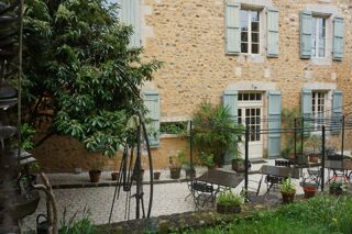  Villa à vendre 12 pièces 600 m²