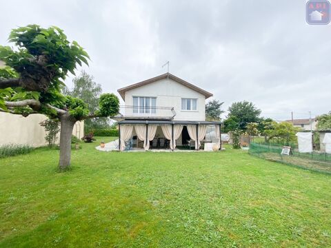   Maison Maison - 5 pi�ce(s) - 97 m�