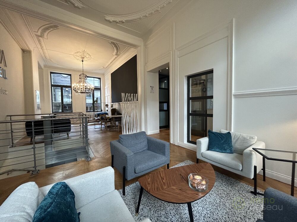   Bureau 