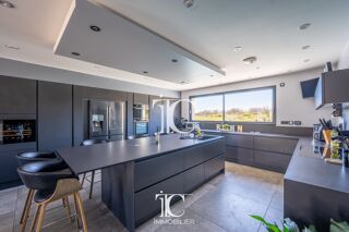  Maison � vendre 5 pi�ces 202 m�