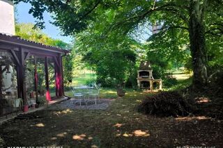  Maison à vendre 10 pièces 242 m²
