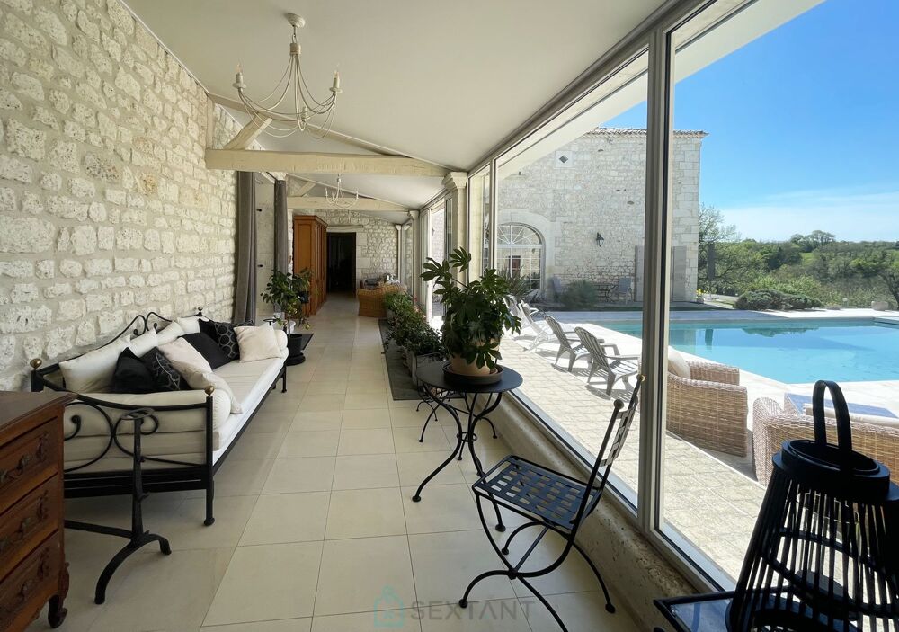à vendre  Villa Angoulême (16000)
