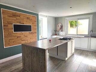  Maison � vendre 8 pi�ces 250 m�