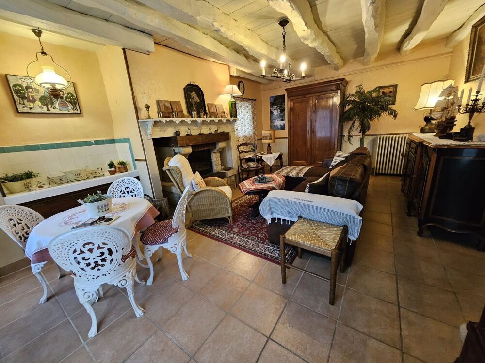 � vendre  Propri�t�/ch�teau P�rigueux (24000)