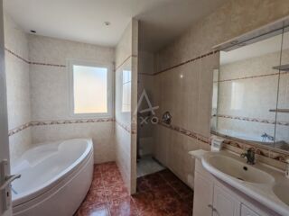  Maison  vendre 6 pices 150 m