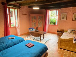  Maison � vendre 9 pi�ces 265 m�