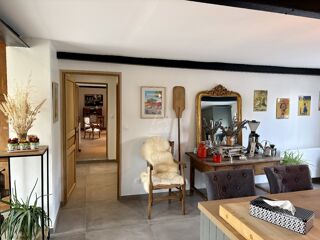  Maison à vendre 10 pièces 375 m²