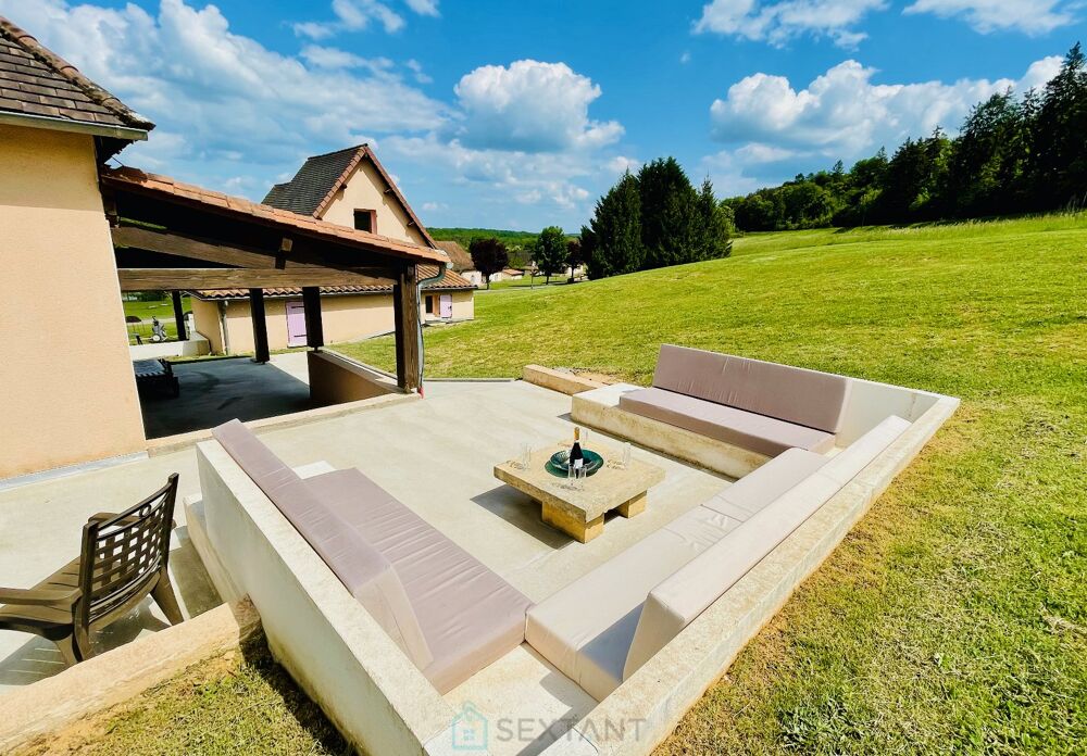 � vendre  Villa Hautefort (24390)