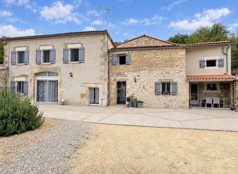   Maison de caractère Maison - 8 pièce(s) - 167 m²