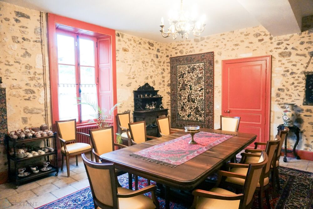 � vendre  Villa Nontron (24300)