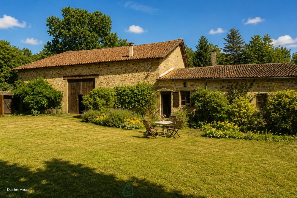 à vendre  Villa Saint-Martin-le-Pin (24300)