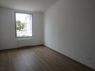  Appartement à louer 3 pièces 66 m²