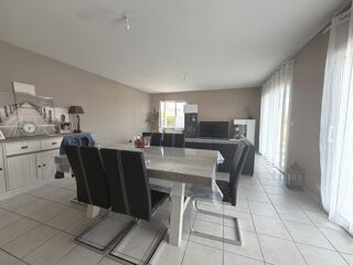  Maison à louer 4 pièces 114 m²
