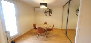  Appartement à louer 2 pièces 72 m²