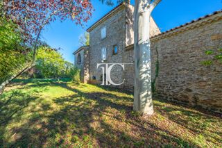  Villa � vendre 7 pi�ces 198 m�