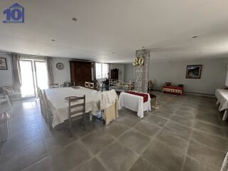  Maison à vendre 8 pièces 130 m²