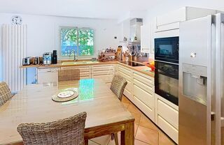  Villa � vendre 6 pi�ces 145 m�