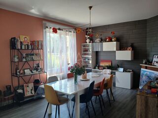  Maison  vendre 8 pices 146 m