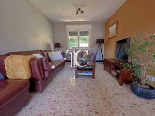  Maison  vendre 6 pices 183 m