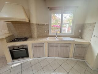  Maison � vendre 4 pi�ces 105 m� Saly