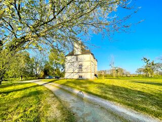  Villa � vendre 8 pi�ces 250 m�