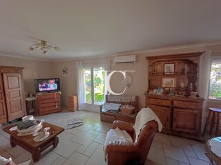  Maison � vendre 8 pi�ces 243 m�