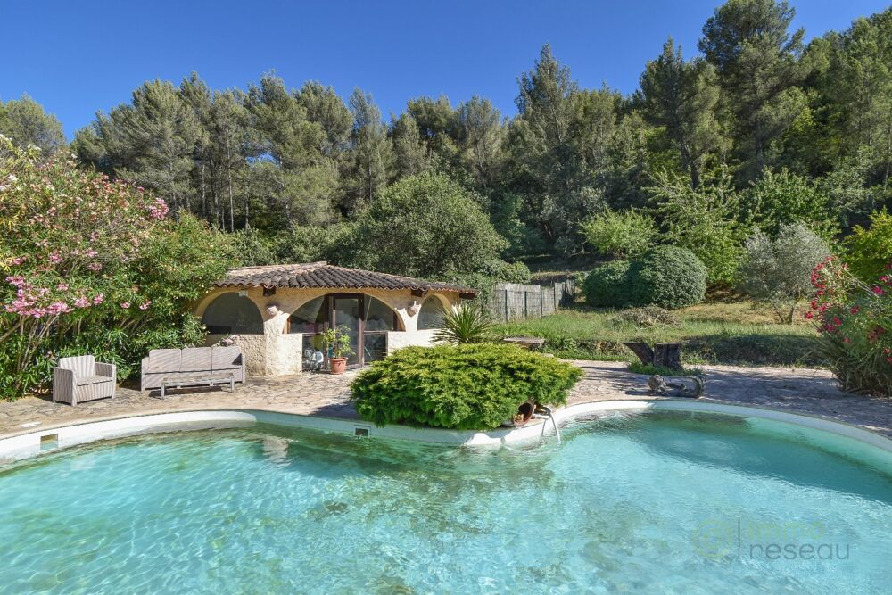 � vendre  Villa Roquevaire (13360)