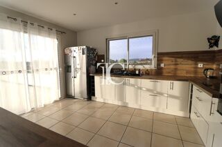  Maison � vendre 10 pi�ces 230 m�