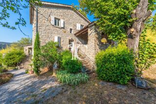  Villa � vendre 7 pi�ces 198 m�