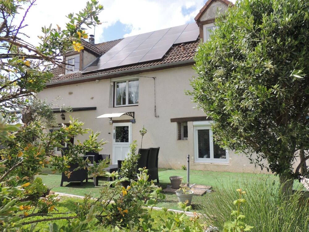 Maison 6 pièces 160 m² · à Argenton sur Creuse · 160 m² · 143 500 €