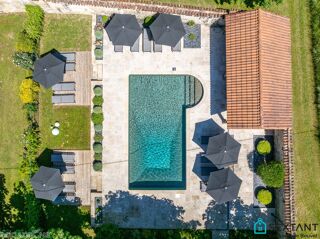  Villa � vendre 15 + pi�ces 514 m�