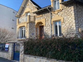 Maison � vendre 9 pi�ces 150 m�