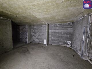  Parking / Garage à vendre 