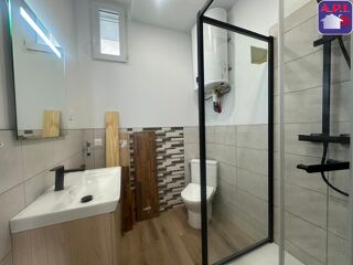  Appartement à louer 2 pièces 27 m²
