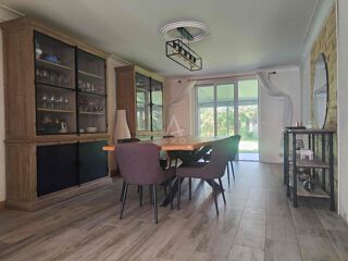  Maison � vendre 8 pi�ces 250 m�