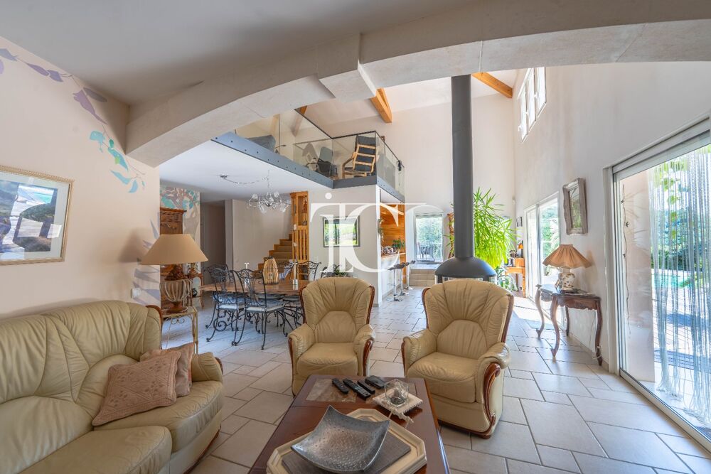 � vendre  Villa Les Vans (07140)