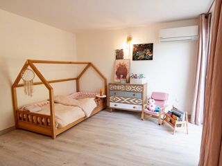  Villa  vendre 5 pices 185 m