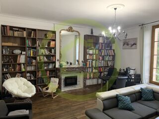  Villa � vendre 9 pi�ces 227 m�