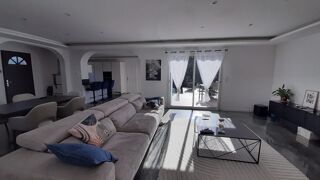  Villa  vendre 5 pices 153 m