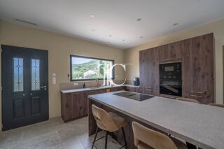  Villa � vendre 6 pi�ces 131 m�