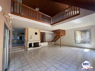  Maison � vendre 7 pi�ces 329 m�