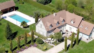  Villa à vendre 9 pièces 276 m²