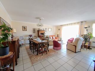  Appartement  vendre 5 pices 135 m