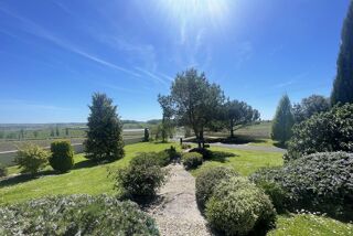  Villa � vendre 9 pi�ces 290 m�