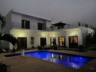  Maison � louer 6 pi�ces 200 m� Somone