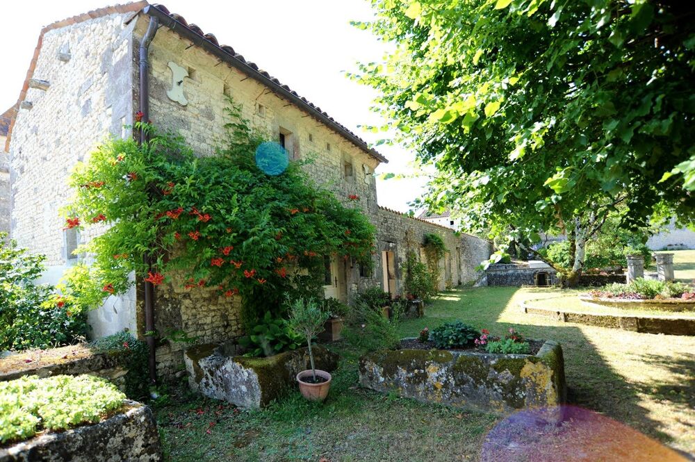 à vendre  Villa Cognac (16100)