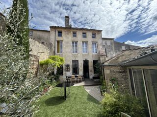  Maison � vendre 8 pi�ces 215 m�